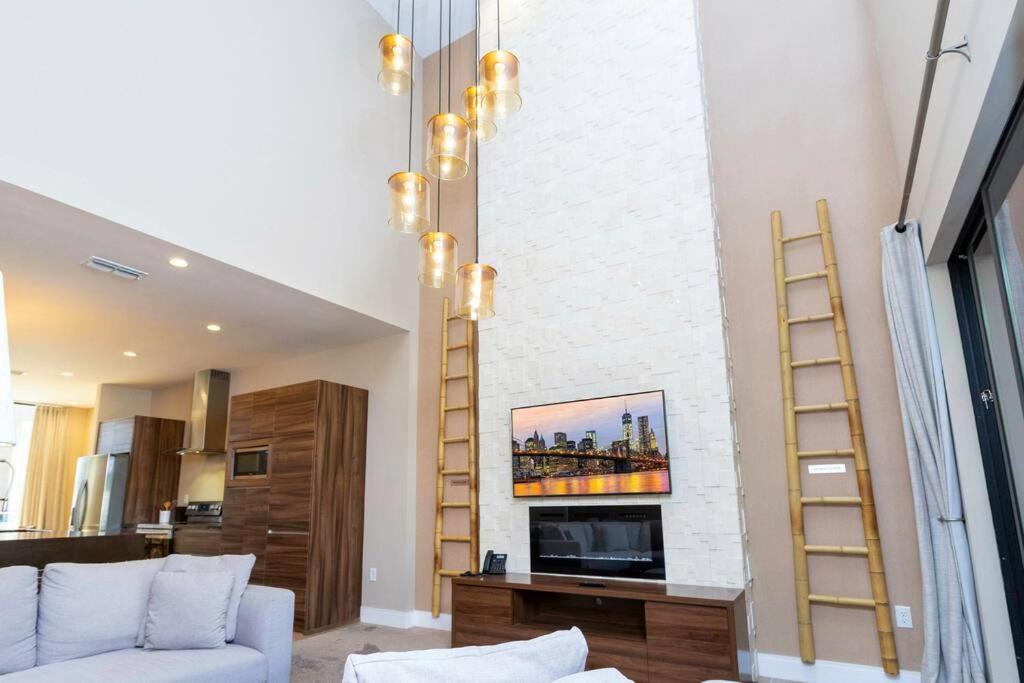 Modern And Luxury 4 Suites Close To Disney 7544 Орландо Екстериор снимка